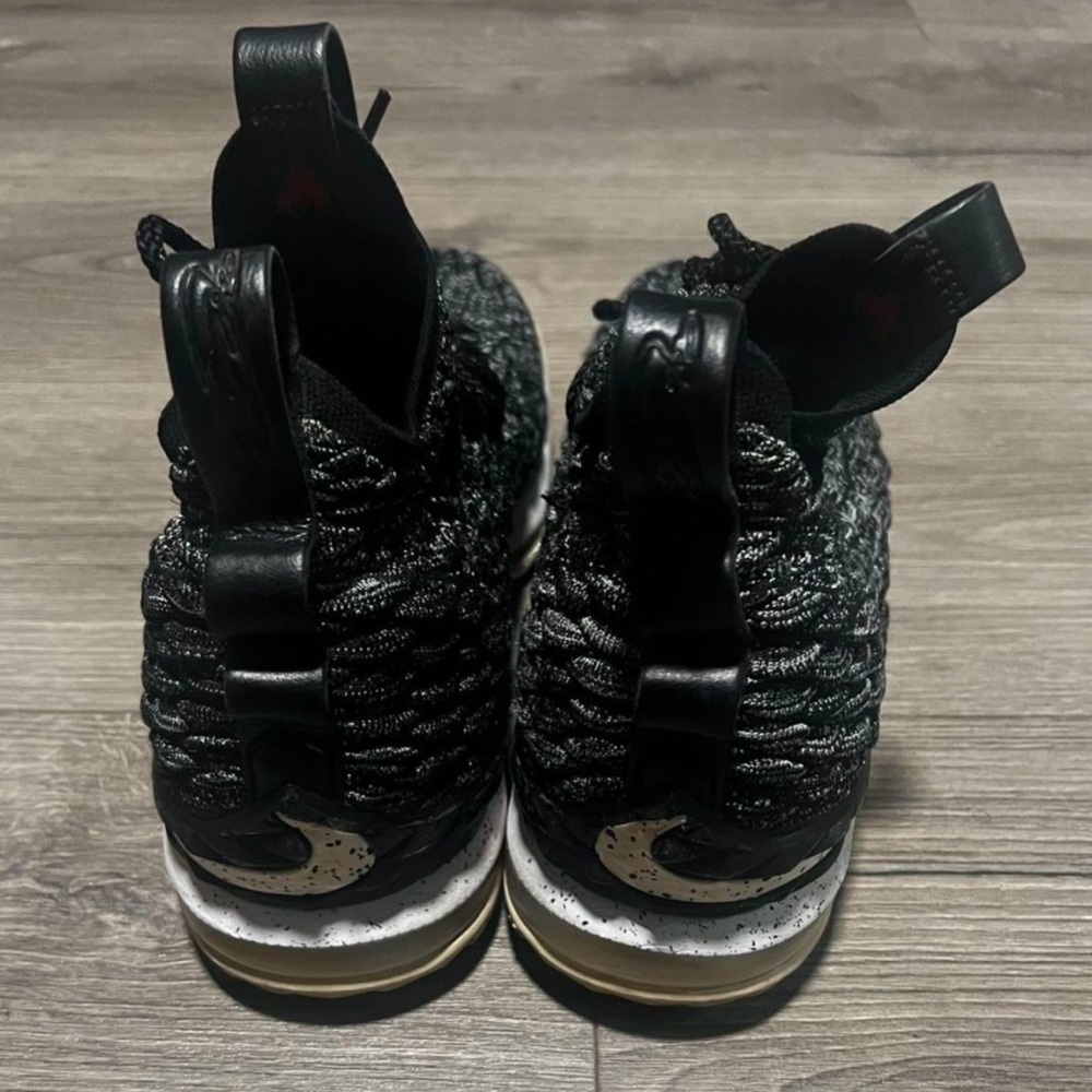 Nike LeBron 15 EPnAshes - Picture 4 of 6